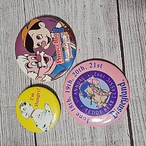 Vintage Disney buttons/pins